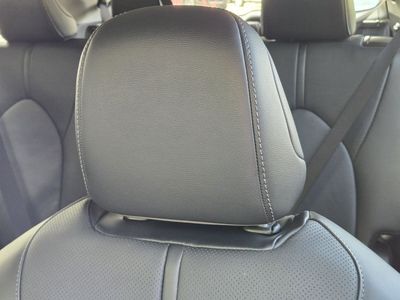 2026 Toyota Highlander Hybrid - Photo 17
