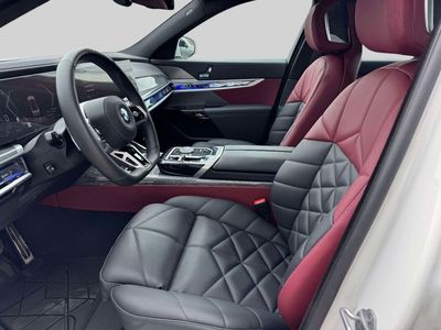 2025 BMW 7 Series - Photo 11