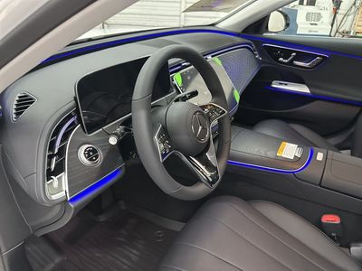 2026 Mercedes-Benz E-Class - Photo 9