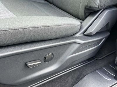 2025 Ford F-350SD - Photo 14