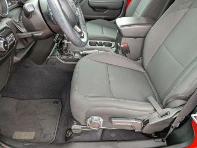 2022 Jeep Wrangler - Photo 11