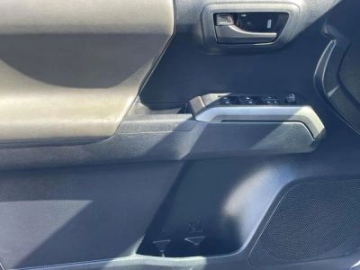 2019 Toyota Tacoma - Photo 12