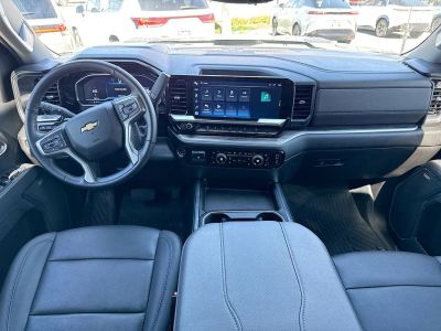 2025 Chevrolet Silverado 2500HD — photo 24 view