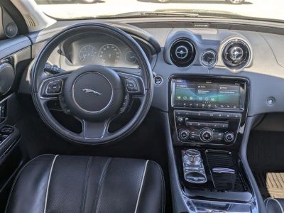 2019 Jaguar XJ - Photo 26