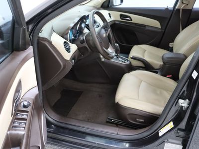 2011 Chevrolet Cruze FWD - Photo 14