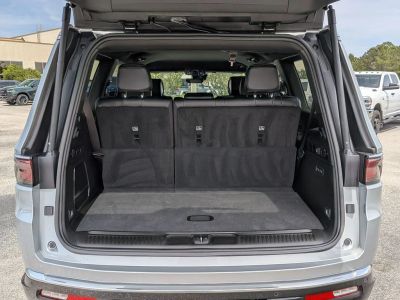 2024 Jeep Wagoneer - Photo 22