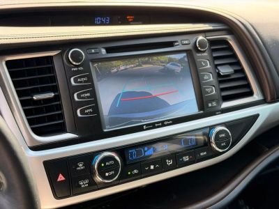 2017 Toyota Highlander - Photo 37
