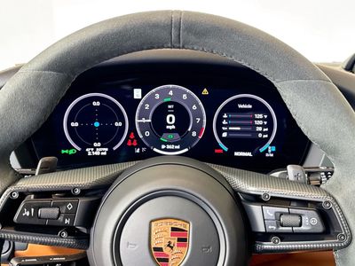 2026 Porsche 911 — photo 14 view