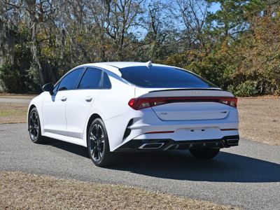 2022 Kia K5 - Photo 20