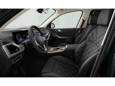 2026 BMW X7 — engine compartment view