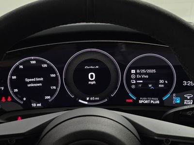 2025 Porsche Taycan Cross Turismo — photo 15 view