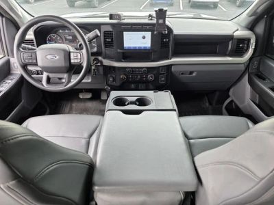 2024 Ford F-250 — photo 8 view