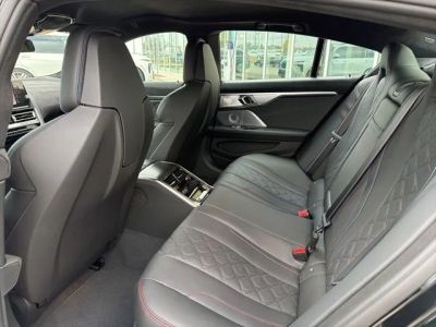 2026 BMW 850i - Photo 23