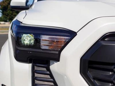 2026 Toyota Tacoma i-FORCE MAX - Photo 4