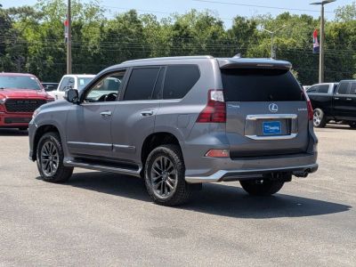 2019 Lexus GX - Photo 3