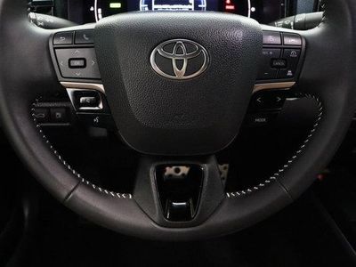 2026 Toyota Camry FWD - Photo 24