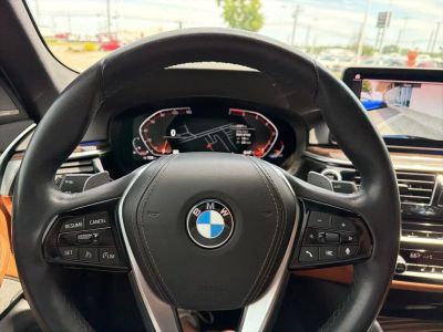 2021 BMW 5 Series - Photo 17