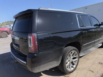 2020 GMC Yukon XL - Photo 10