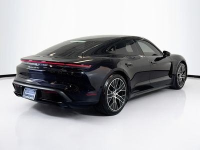 2020 Porsche Taycan — photo 9 view