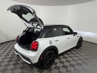 2023 MINI Hardtop 4 Door — photo 23 view