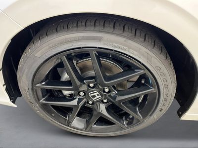 2026 Honda Civic Hatchback — photo 12 view