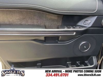 2020 Ford Expedition — photo 20 view