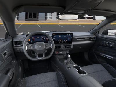 2025 Ford Mustang - Photo 9