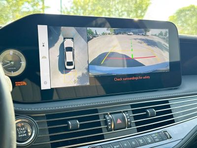 2023 Lexus LS - Photo 27