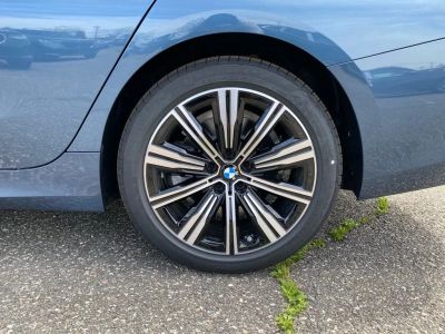 2026 BMW 3 Series - Photo 5