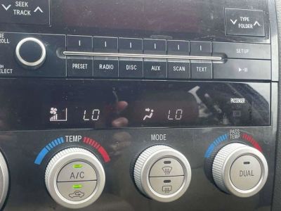 2010 Toyota Tundra - Photo 29