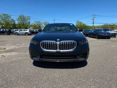 2027 BMW 5 Series - Photo 2