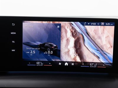 2025 BMW 2 Series — photo 7 view