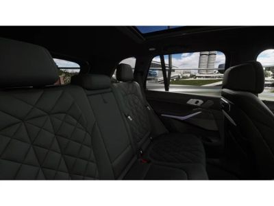 2026 BMW X5 — photo 12 view