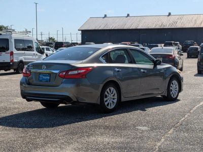 2016 Nissan Altima - Photo 5