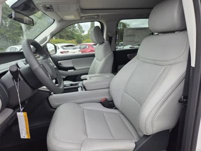 2026 Ford Expedition — photo 11 view