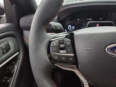 2026 Ford Explorer — photo 21 view