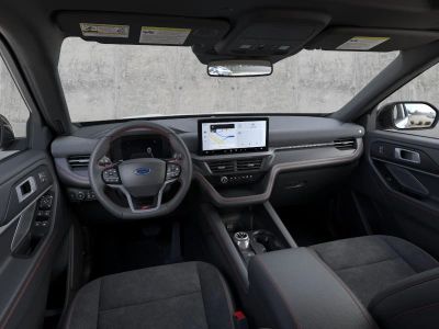2026 Ford Explorer — photo 9 view