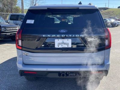 2026 Ford Expedition - Photo 4