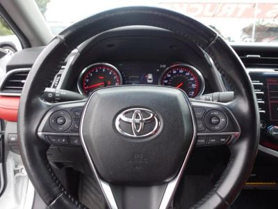 2019 Toyota Camry - Photo 14