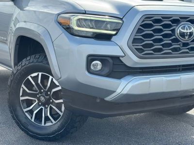 2022 Toyota Tacoma - Photo 3