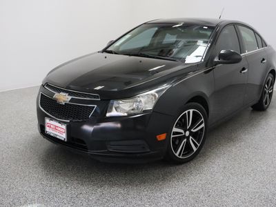 2011 Chevrolet Cruze FWD - Photo 2