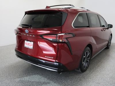 2025 Toyota Sienna AWD - Photo 7