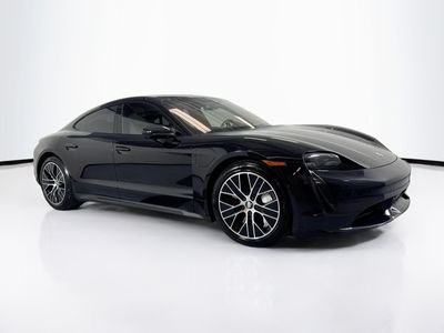 2020 Porsche Taycan — photo 7 view