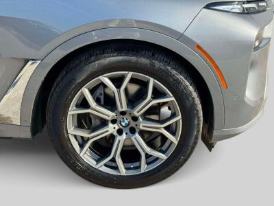 2024 BMW X7 — photo 7 view