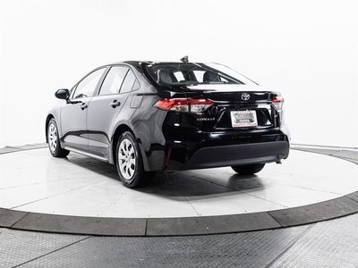 2023 Toyota Corolla — photo 8 view