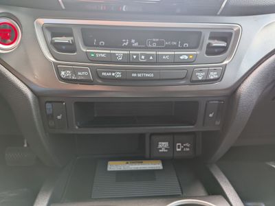 2022 Honda Passport - Photo 21