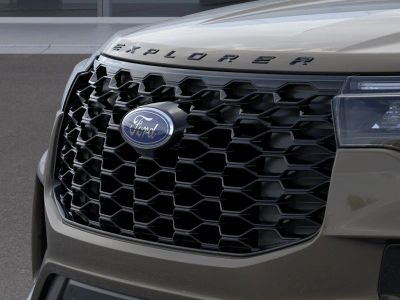 2026 Ford Explorer — photo 17 view