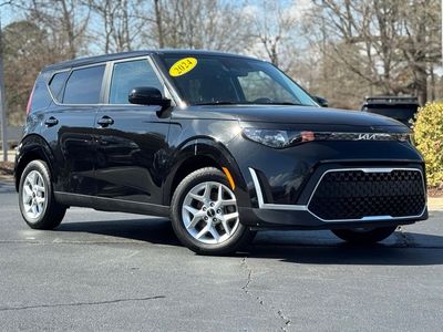 2024 Kia Soul LX — side profile view