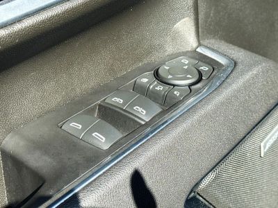 2025 Chevrolet Silverado 2500HD — photo 14 view
