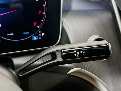 2025 Mercedes-Benz GLC - Photo 15